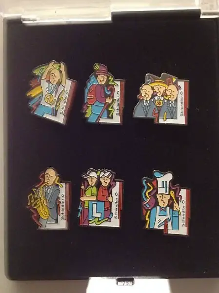 PIN speziell mit Logo Schindler