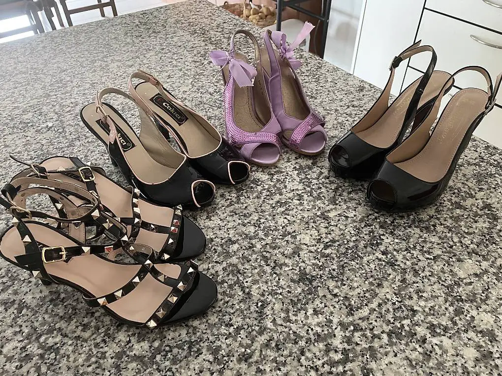 Tre scarpine e un sandaletto nr 36
