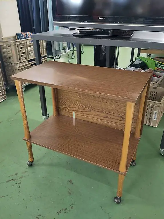 Servierwagen aus Holz