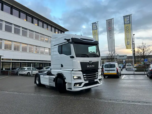 MAN, MAN Sattelzugmaschine TGX 18.520 4x2, Chassis-Kabine