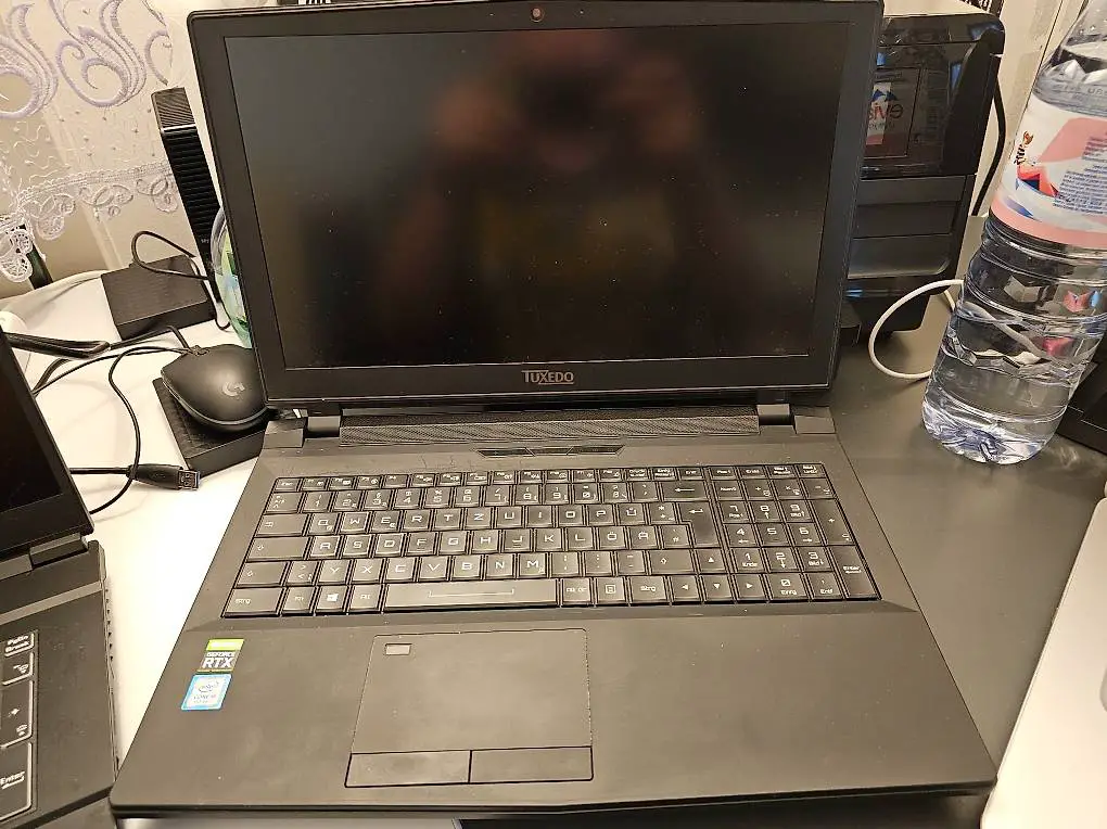 gaming laptop 15.6 144hz rtx2070 i9 9900k 64gb 2tb ssd