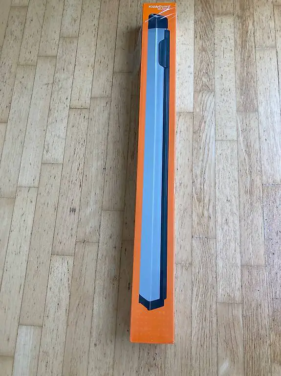 Gitter / Schutzgitter für Treppe oder Tür KiddyGuard avant