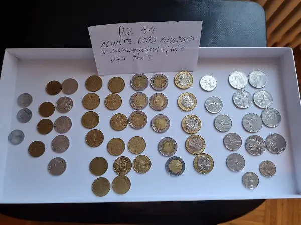 Monete della lira Italia