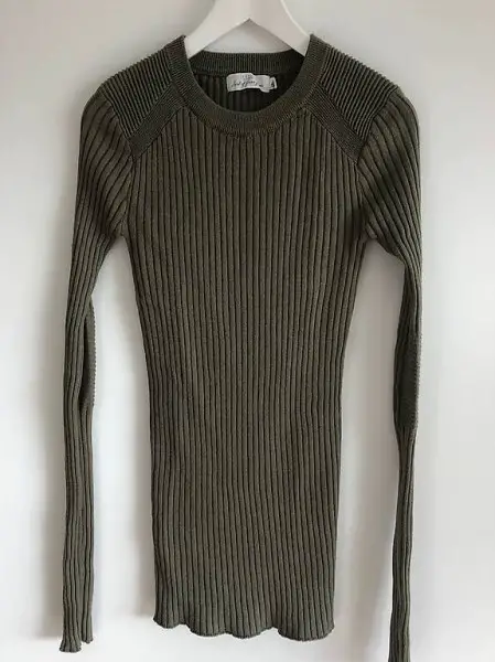 Stylischer Pulli Olive