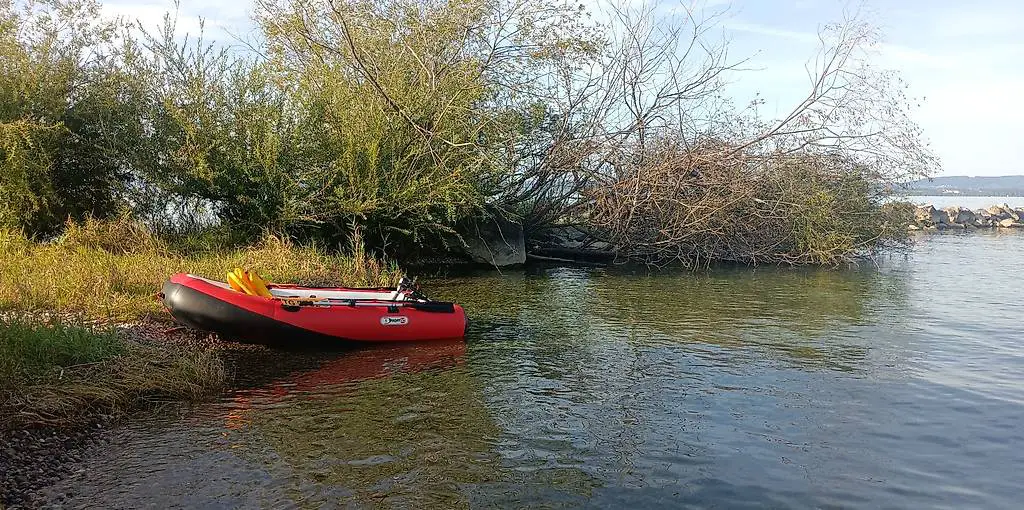 Schlauchboot/Segelboot/Motorboot/Ruderboot