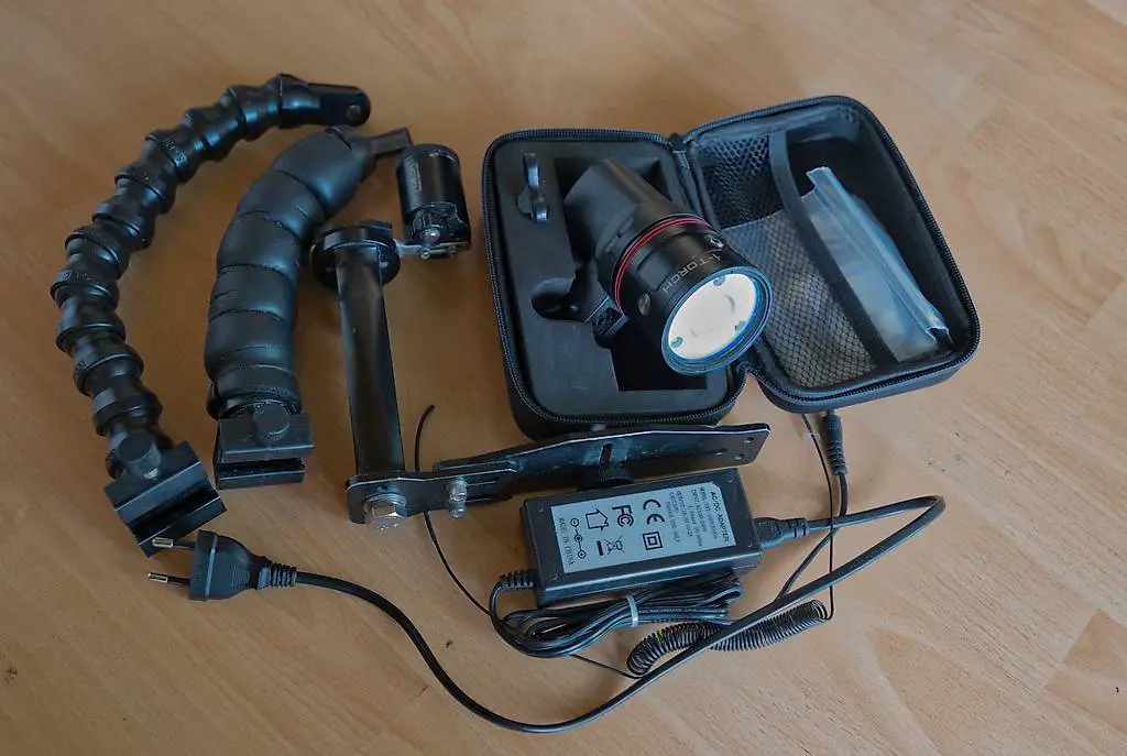 Taucherlampe für UW-Kamera iTorch Venom C92