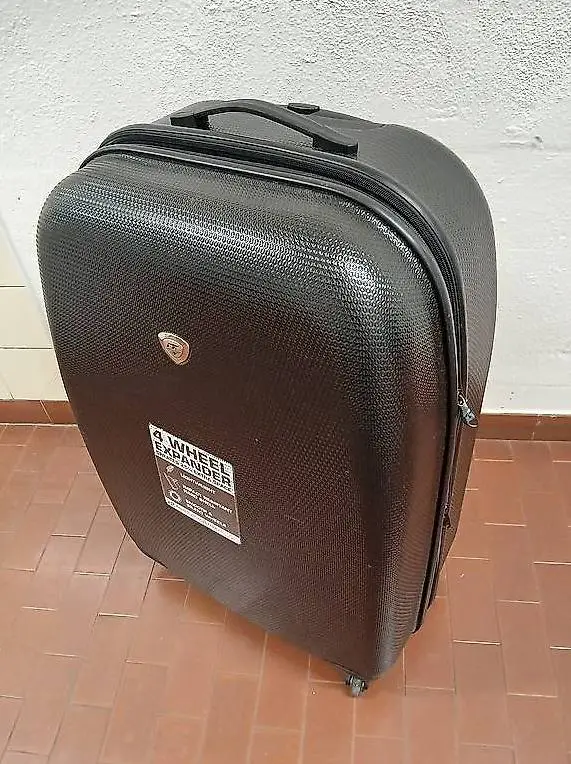 Trolley valigia 70x50x30 cm, leggero, pulito, buono stato