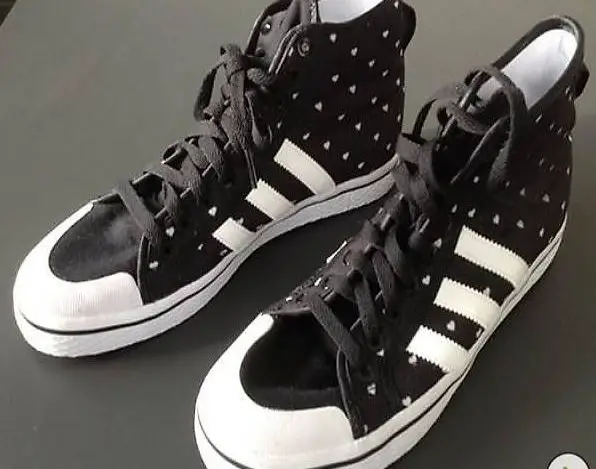 Adidas Damen Sneakers ungetragen Gr. 42