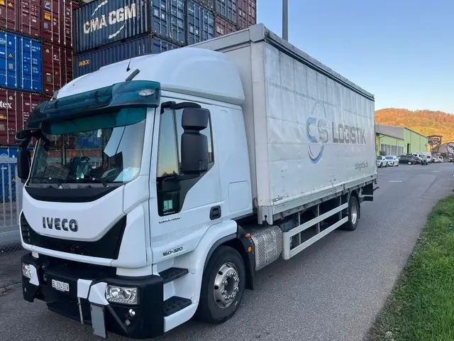 IVECO, 150E32 Eurocargo, Brücke-Verdeck