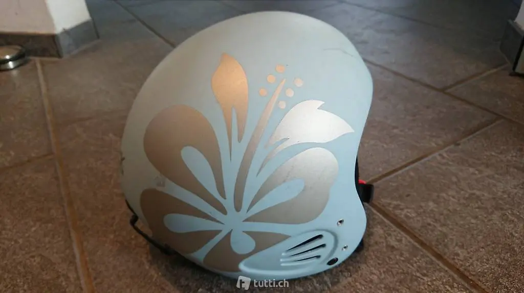 Kinderskihelm Gr. 56 cm