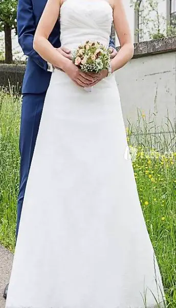 Hochzeitskleid