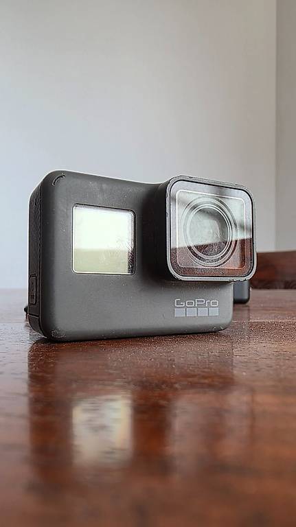 Go Pro Hero 5 (avec accessoires)