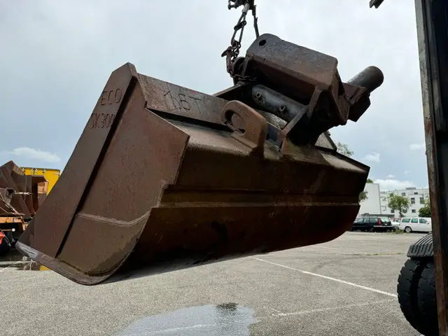 llenhof löffer, Bau - Geräte / Maschinen