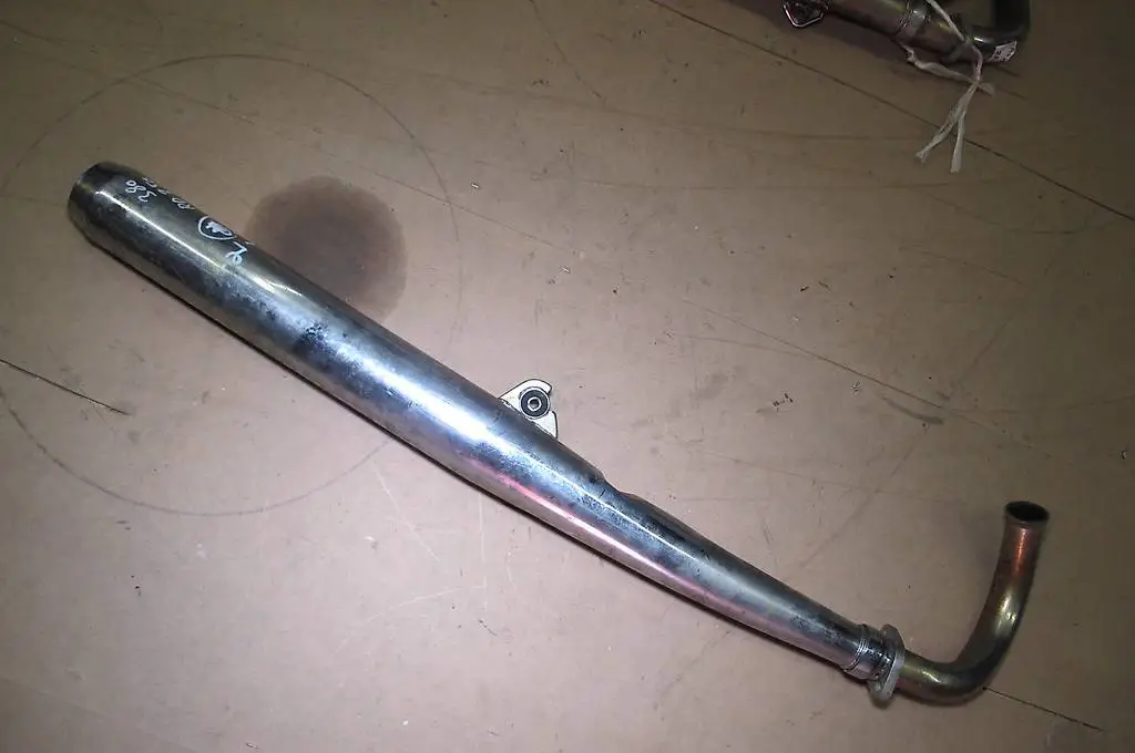 Yamaha RD250 360 rechts kpl. Auspuff Räumung von Rebikeling