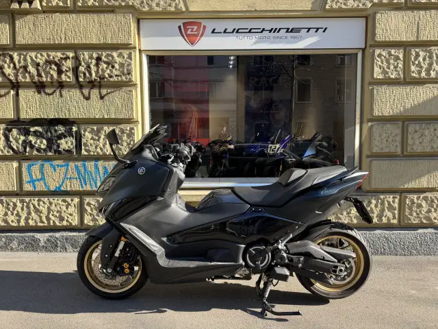 yamaha tmax 560 tech max