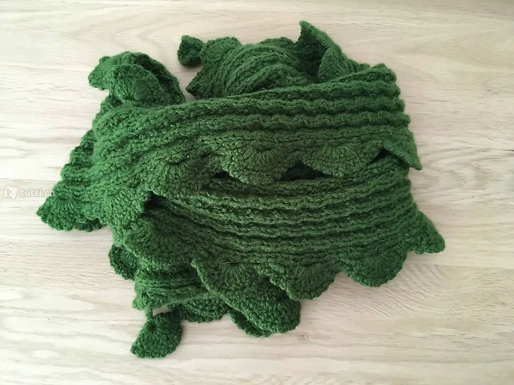 Neuer Wollschal Alpaka grün