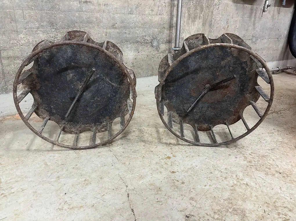 Gitterräder zu Motormäher