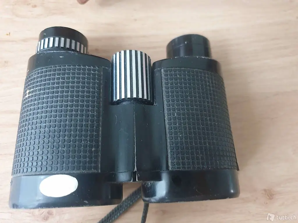 Fernglas Nikon 8 X24 7"