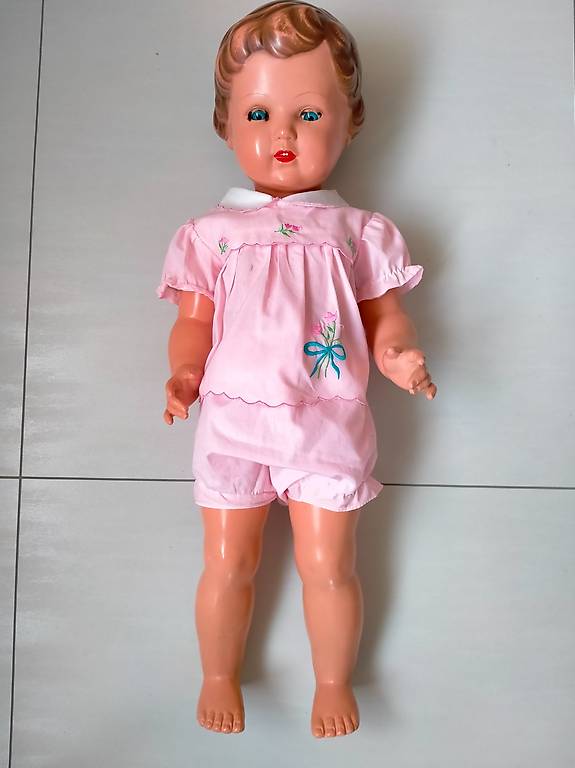 Schildkröt Puppe von 1954.