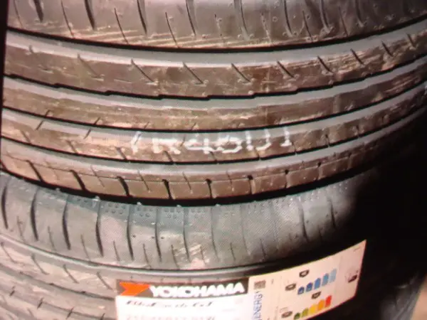 175/70 R14 84T Yokohama BluEarth 4St.Montiert, Ausgewuchtet, ne