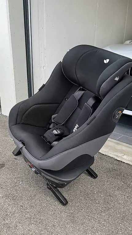 Kinderautositz Joje
