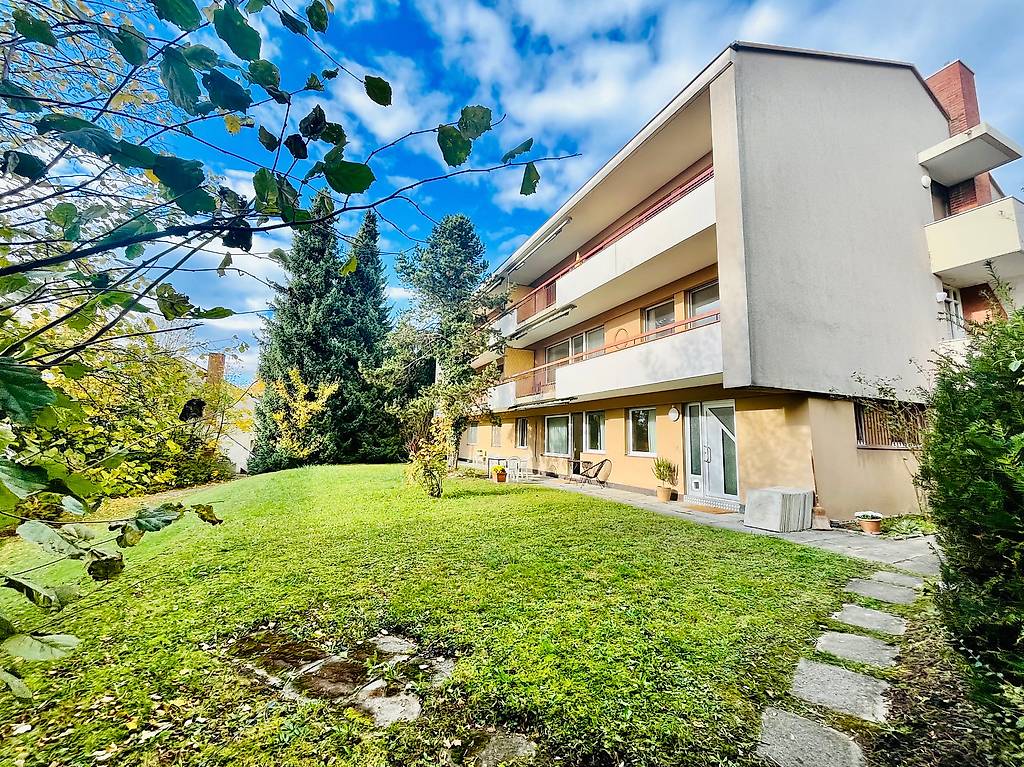 Voll möblierte Zimmer in Business WG im Kreis 7 verfügbar