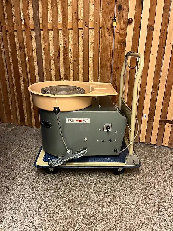 Töpferscheibe Shimpo RK 10 LP