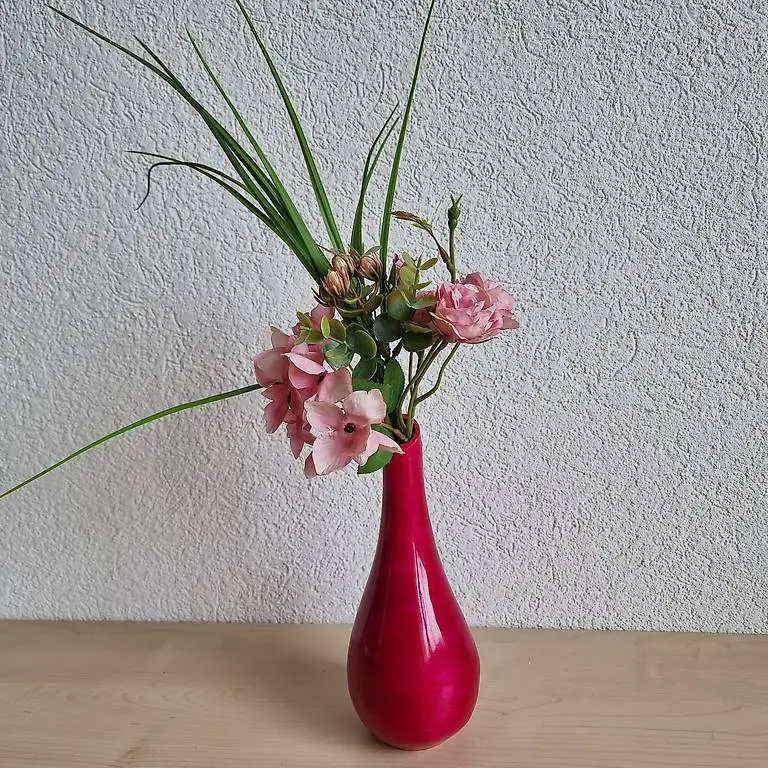 Box à 4 kleine Vasen