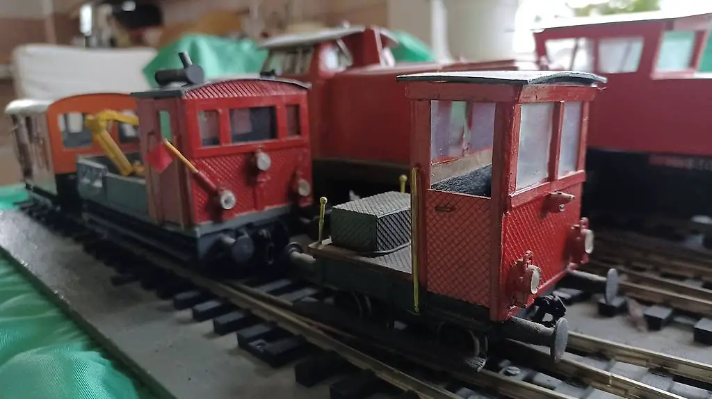 Spur O SBB E-Lok Re4/4I Kaiser + Schienentraktor, Metall