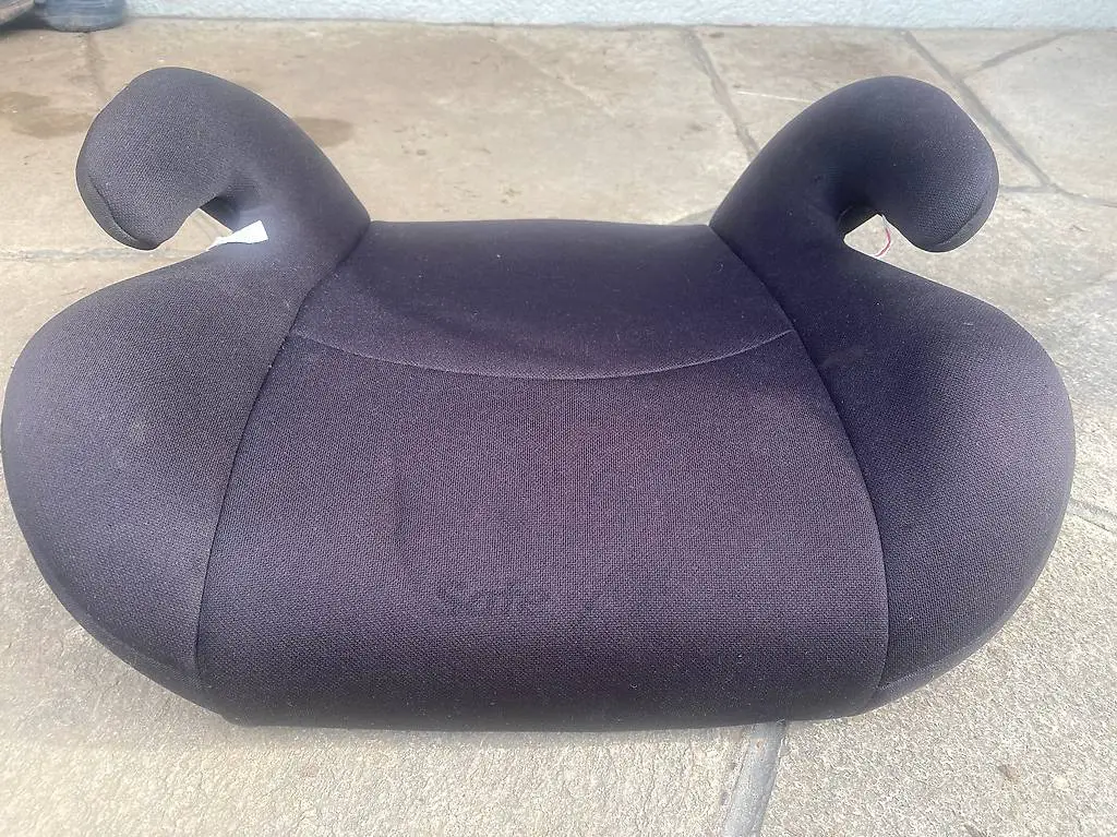 Safety 1st Kindersitzerhöhung Gr. 2/3 (15-36 kg) in schwarz