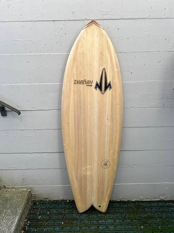 Surfboard Balsa Holz 5-4