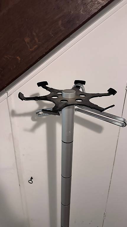 Kleider ständer marke Gehri