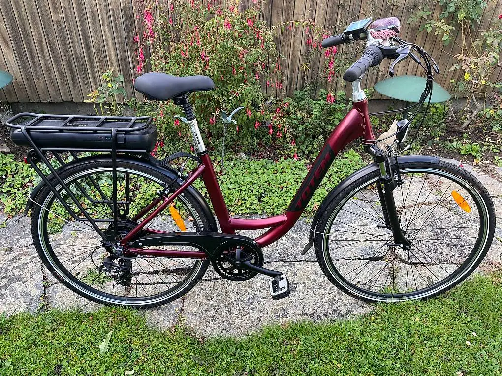 Fahrrad E-City Bike Totem Lindsey