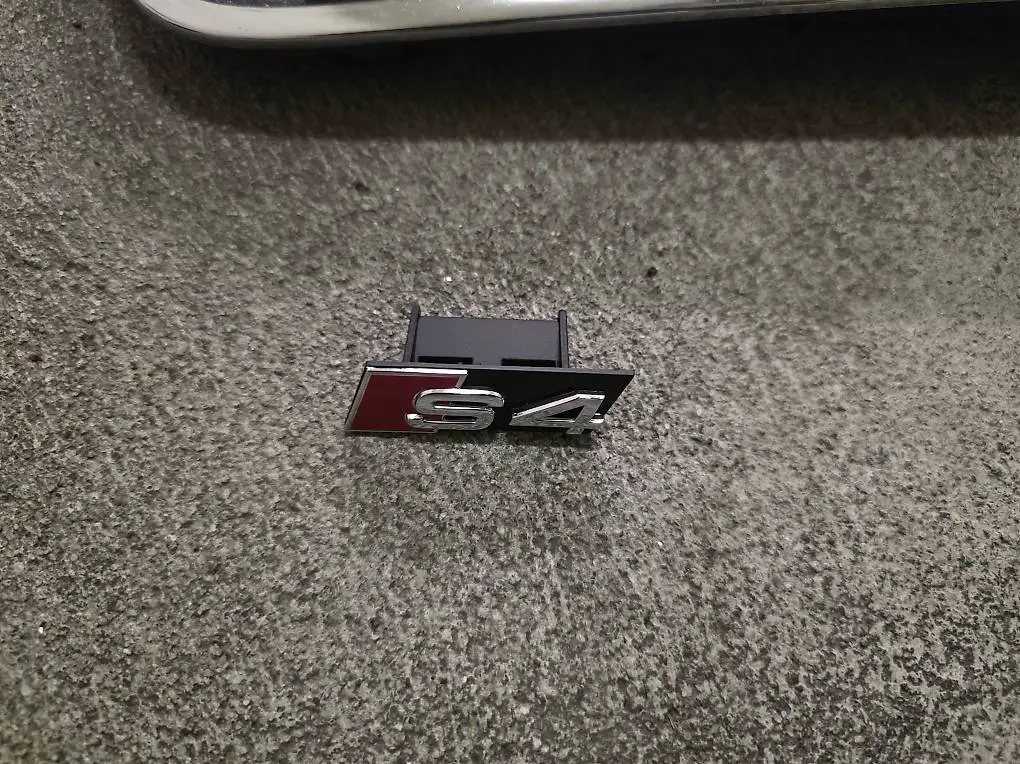 Audi S4 B5 Grill