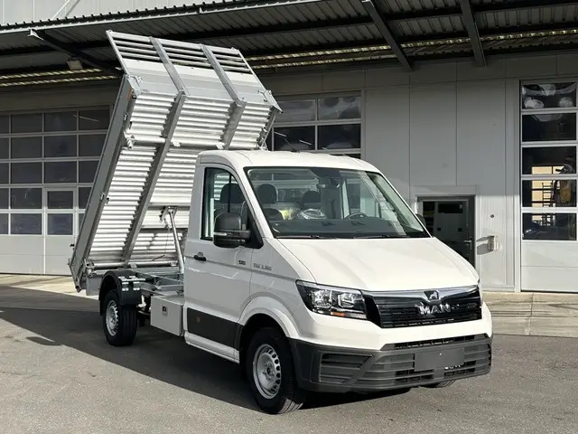 MAN, TGE 3.180 4x4 EiKa, 3-Seitenkipper