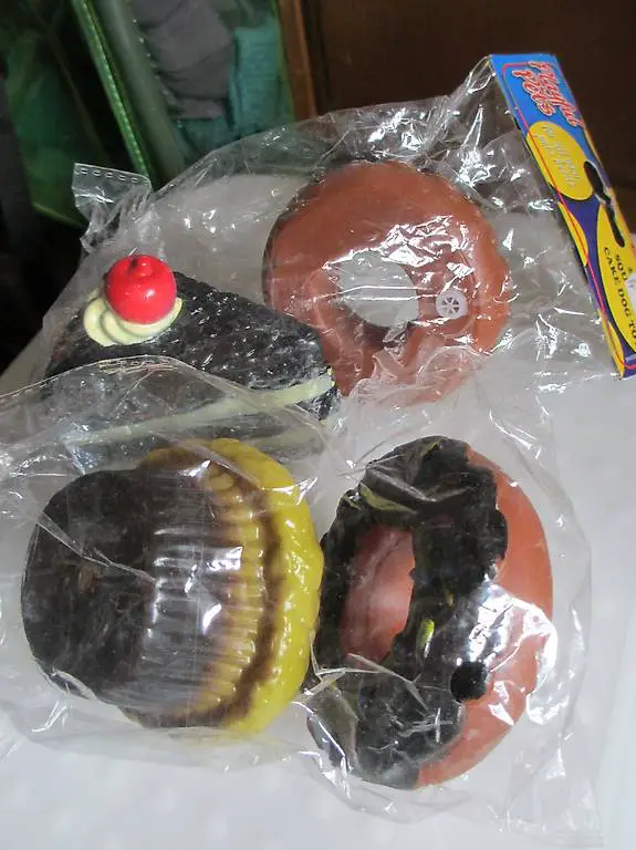 Hundespielzeug Kuchen