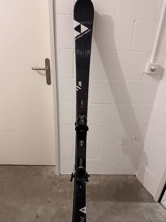 Fischer Allrounder Ski Divine 160 cm