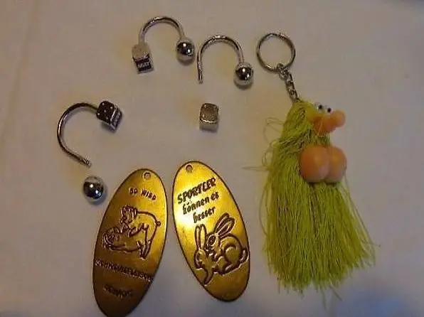 SCHLÜSSELANHÄNGER AUS METALL TOP ZUSTAND