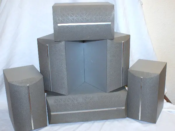 5 Surround Lautsprecher