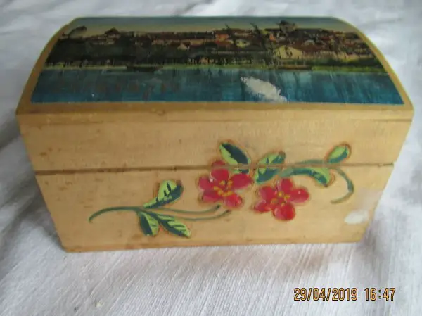  Schatulle, Holzschatulle, Handbemalt, Blumen vorne