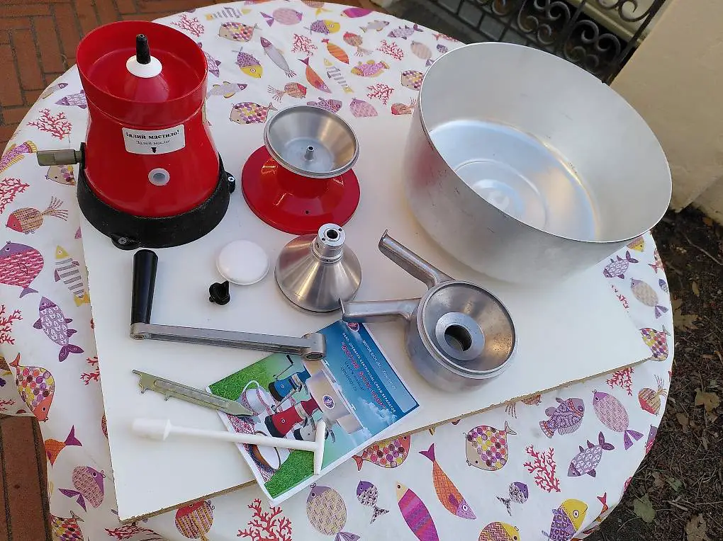 Scrematrice manuale "Motor Sich 80-09"