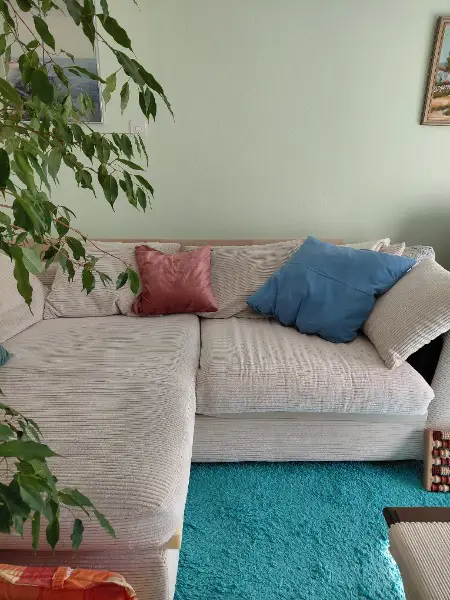 CordEcksofa Cremefarbe 228cm. Breit