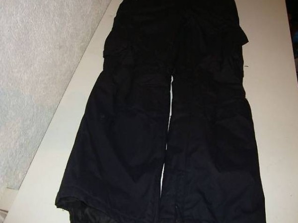 Kinderskihose Grösse 140