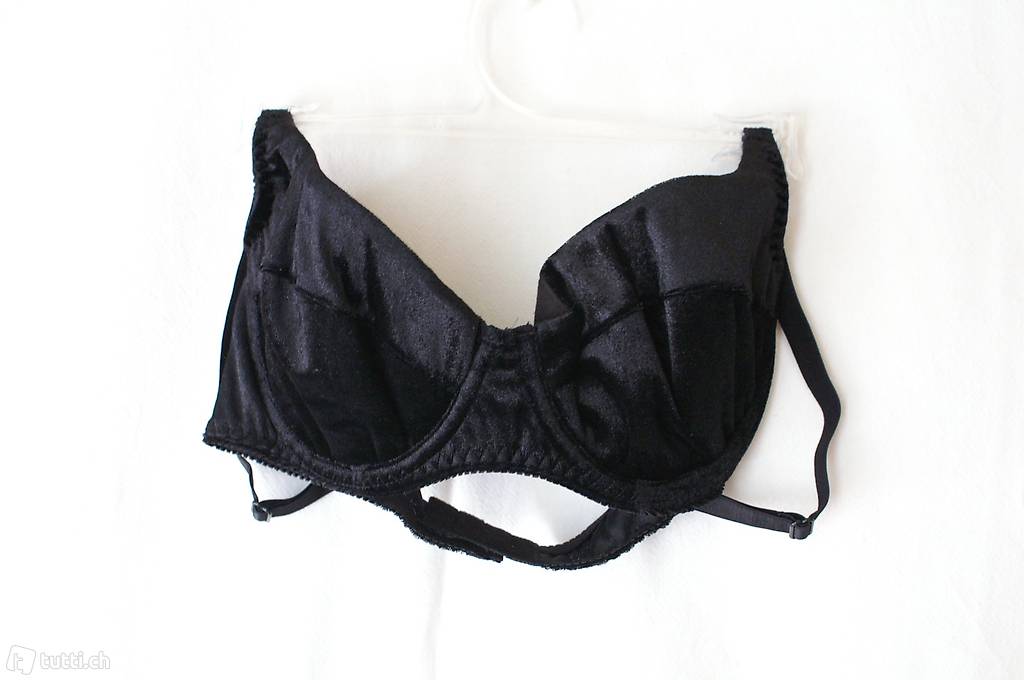 BH`s in Velour Optik