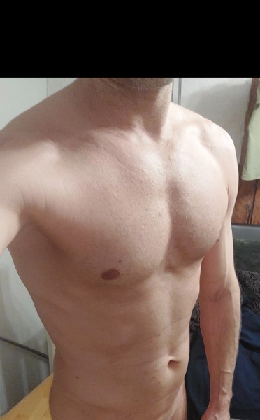 42. Mann sucht Frau oder Paar