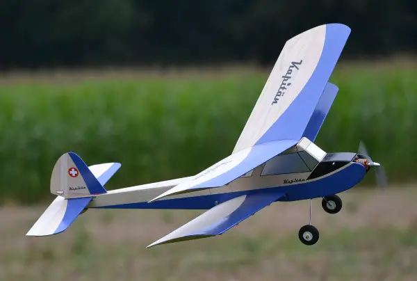 Kapitän Doppeldecker Holzbausatz