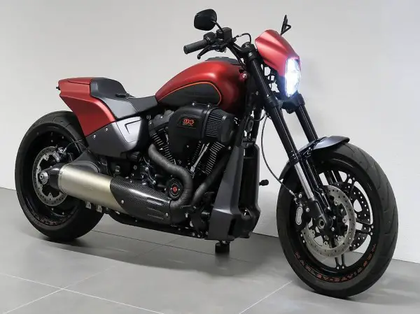  HARLEY-DAVIDSON FXDR 114 ABS