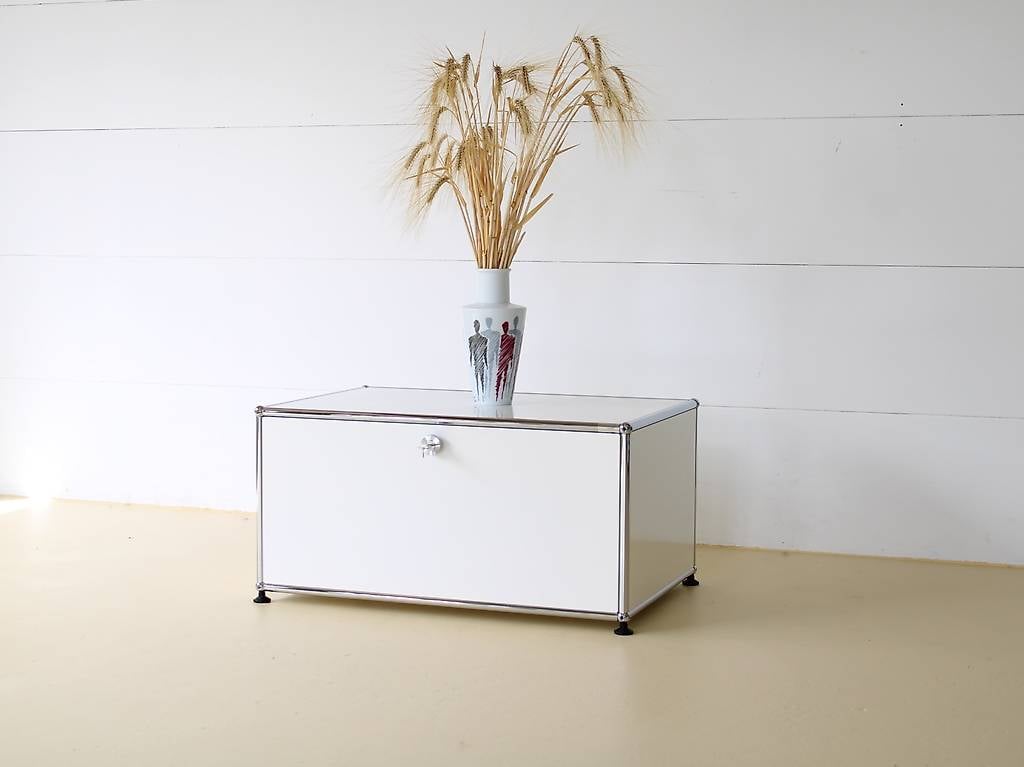 USM Sideboard in Reinweiss