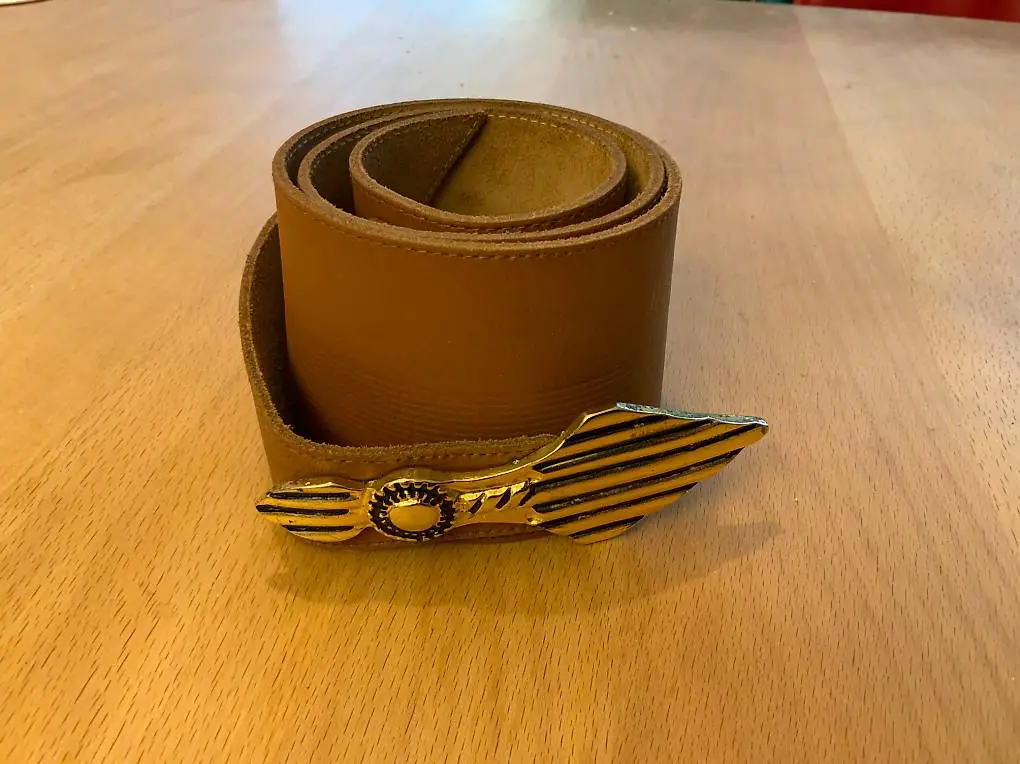 Damengürtel aus Leder