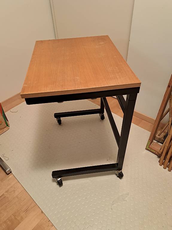 Rolltischli für Werkstatt, Waschküche oder Büro